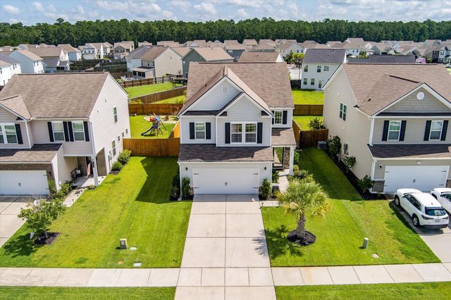 209 Daniels Creek Circle, Goose Creek, SC 29445