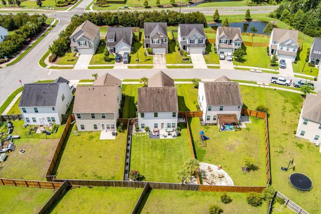 209 Daniels Creek Circle, Goose Creek, SC 29445