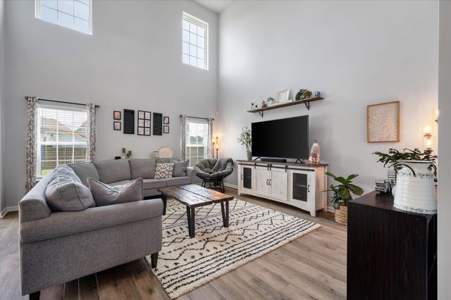 209 Daniels Creek Circle, Goose Creek, SC 29445