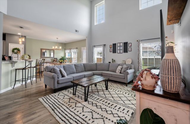 209 Daniels Creek Circle, Goose Creek, SC 29445