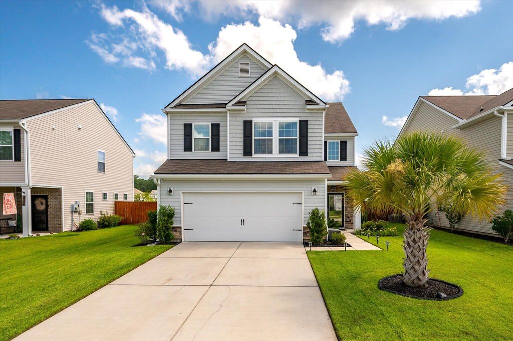 209 Daniels Creek Circle, Goose Creek, SC 29445