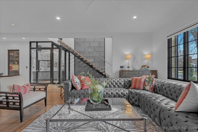 129 E 34th Street S, Tulsa, OK 74105