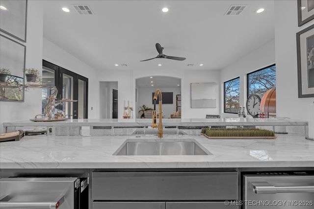 129 E 34th Street S, Tulsa, OK 74105