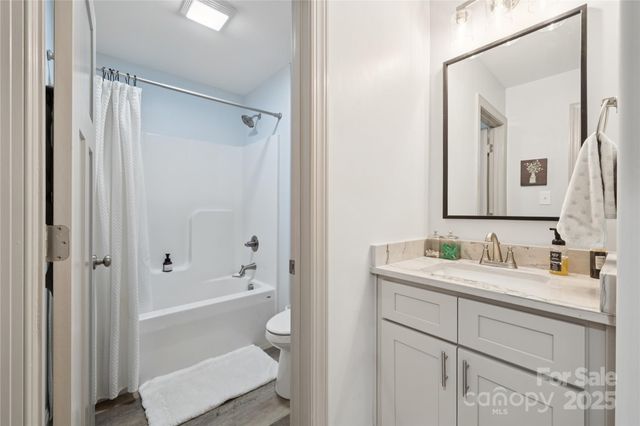 142 Alf Hoover Road, Lincolnton, NC 28092