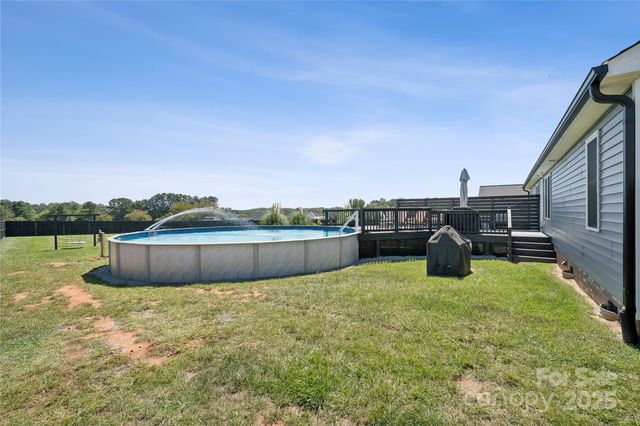 142 Alf Hoover Road, Lincolnton, NC 28092