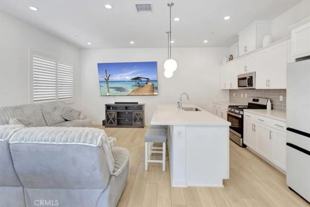 4547 S Grant Paseo, Ontario, CA 91762