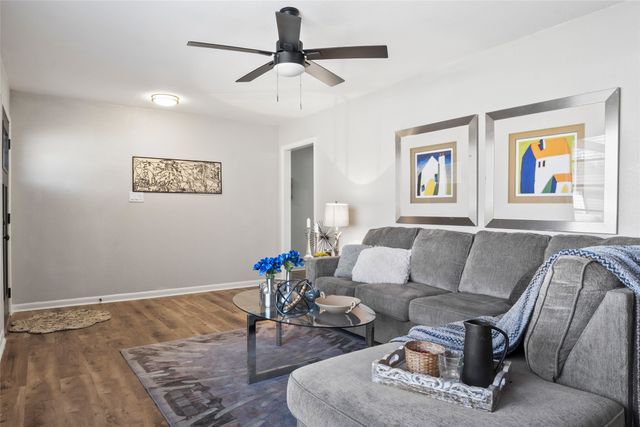 4017 Welch Avenue, Fort Worth, TX 76133