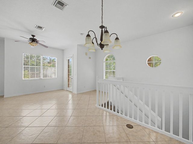 4910 Bonsai Circle 202, Palm Beach Gardens, FL 33418