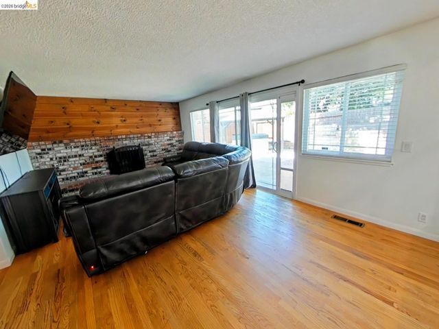 1612 Geyser Cir, Antioch, CA 94509