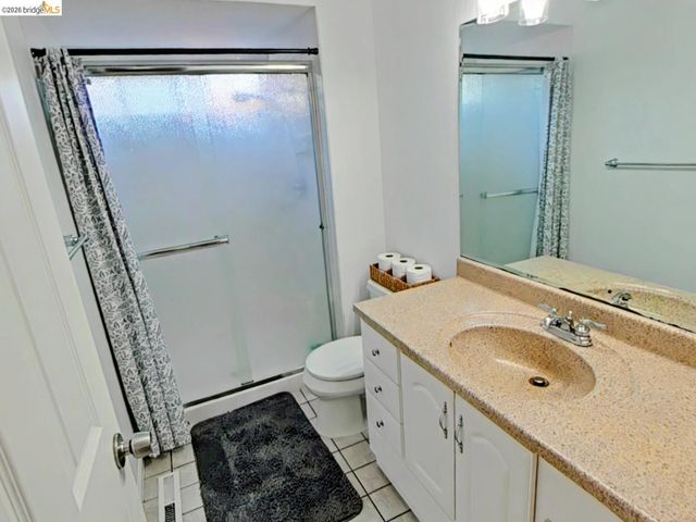 1612 Geyser Cir, Antioch, CA 94509