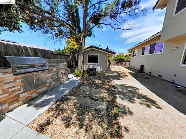 1612 Geyser Cir, Antioch, CA 94509