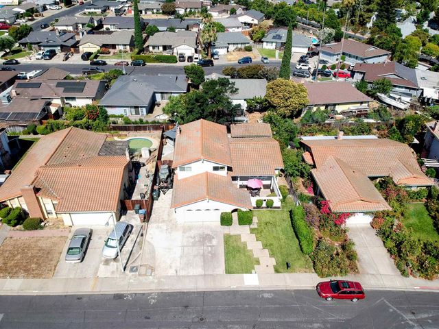 1612 Geyser Cir, Antioch, CA 94509