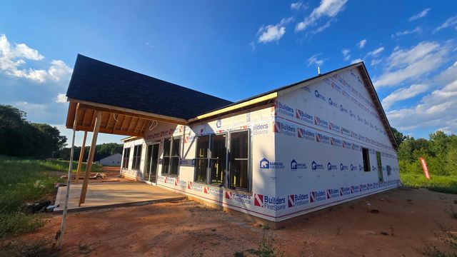 611 Dusty Trail Road, Pauline, SC 29374