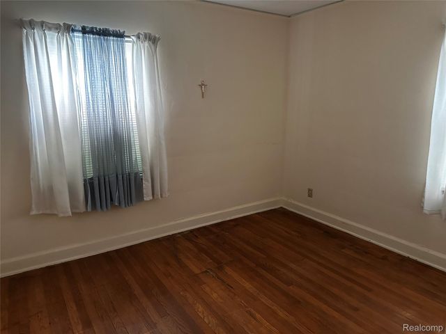 15117 Holmur Street, Detroit, MI 48238