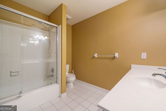 5044 Chapel Lake Circle, Douglasville, GA 30135