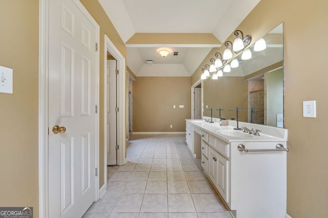 5044 Chapel Lake Circle, Douglasville, GA 30135