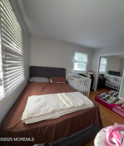241 Cliftwood Road, Oakhurst, NJ 07755