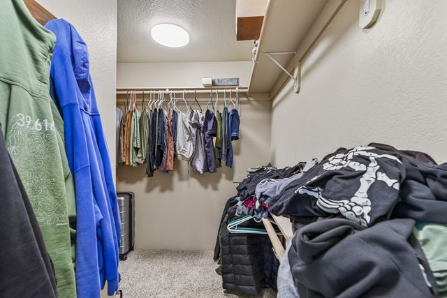 1922 Modena Lane, Medford, OR 97501