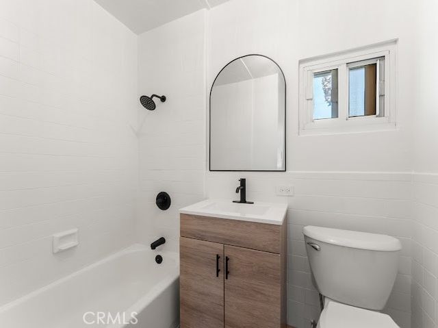 698 Masson, San Bruno, CA 94066