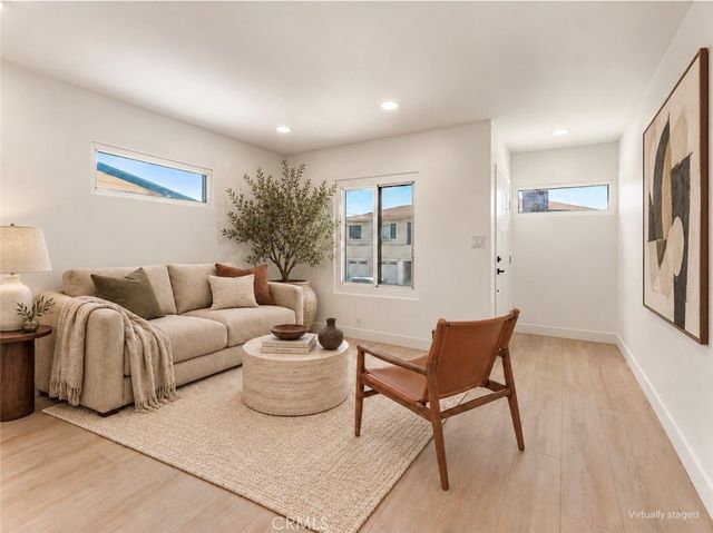 698 Masson, San Bruno, CA 94066