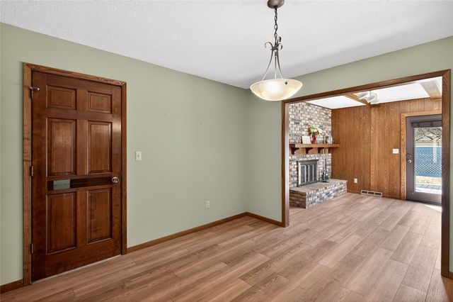 556 Mahaska Court, Iowa City, IA 52246