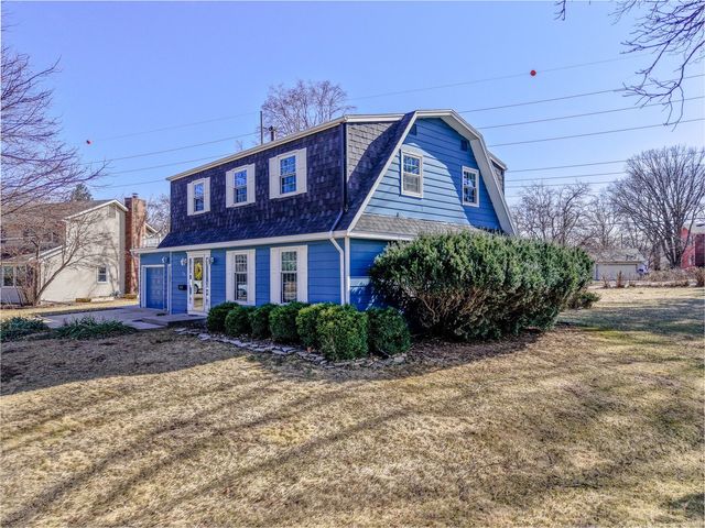 556 Mahaska Court, Iowa City, IA 52246