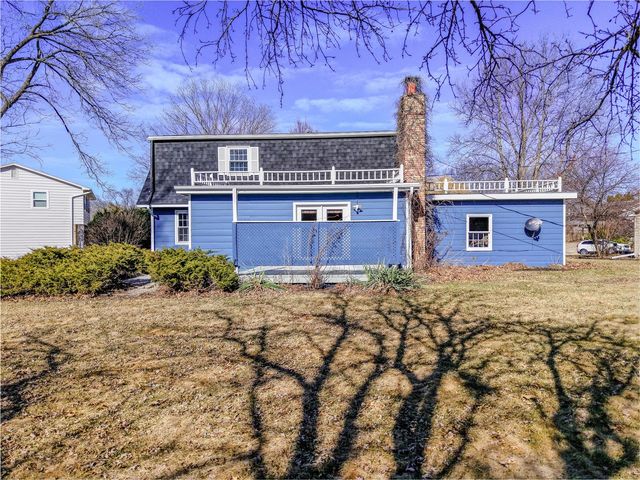 556 Mahaska Court, Iowa City, IA 52246