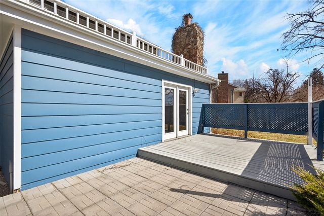 556 Mahaska Court, Iowa City, IA 52246