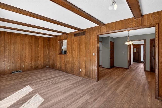 556 Mahaska Court, Iowa City, IA 52246