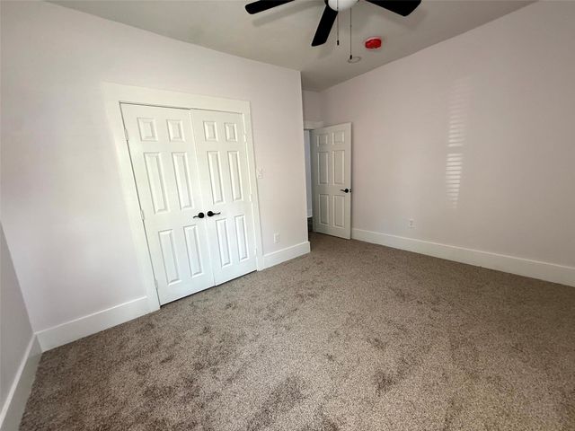 2502 W Lovers Lane, Dallas, TX 75235