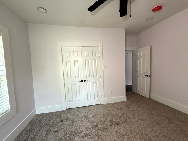 2502 W Lovers Lane, Dallas, TX 75235