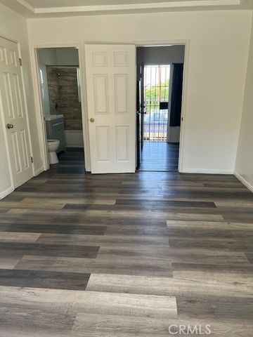 8803 hoover 3, Los Angeles, CA 90044