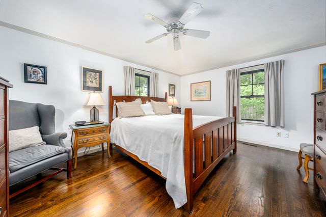 18 Calico Lane, Osterville, MA 02655