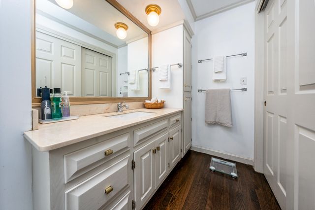 18 Calico Lane, Osterville, MA 02655