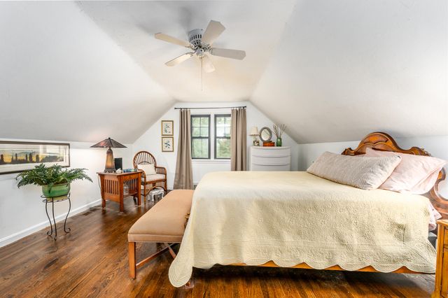 18 Calico Lane, Osterville, MA 02655