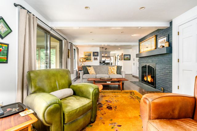 18 Calico Lane, Osterville, MA 02655