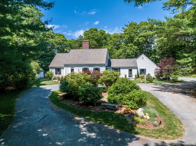 18 Calico Lane, Osterville, MA 02655