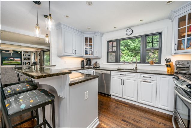 18 Calico Lane, Osterville, MA 02655