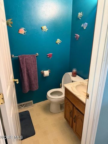 1678 Dier Road, Curtice, OH 43412