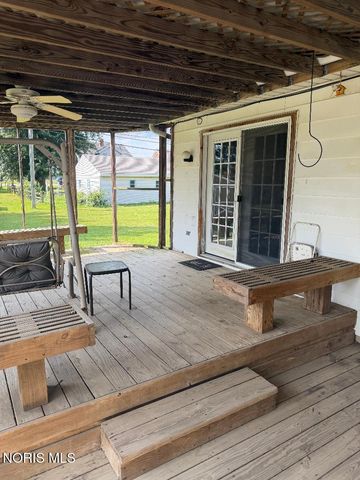 1678 Dier Road, Curtice, OH 43412