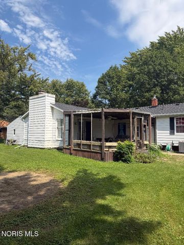 1678 Dier Road, Curtice, OH 43412