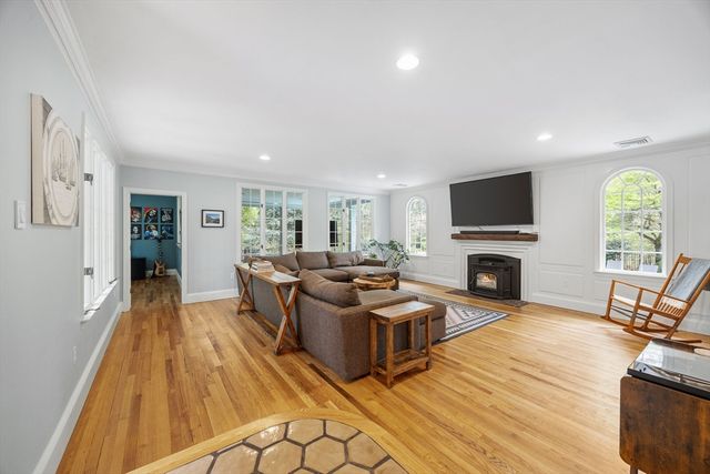 908 Main Street, Norwell, MA 02061