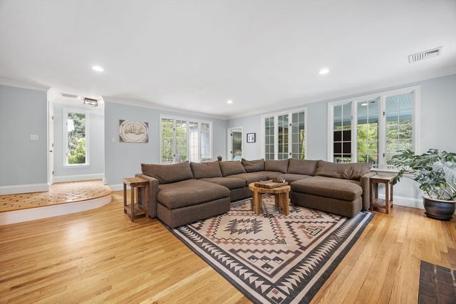908 Main Street, Norwell, MA 02061