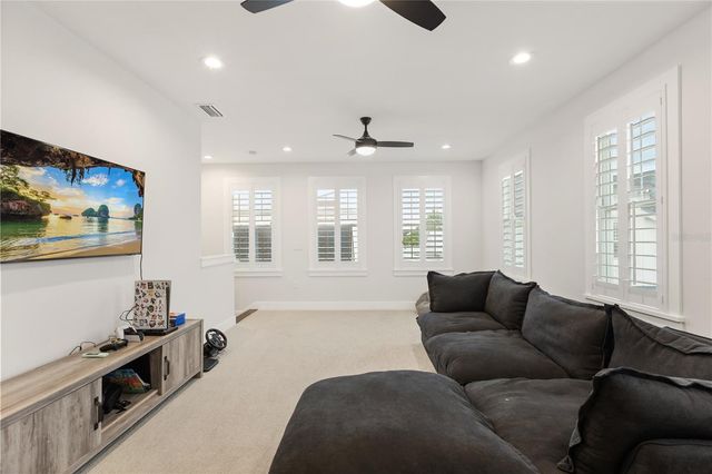 907 CELADON STREET, Winter Garden, FL 34787