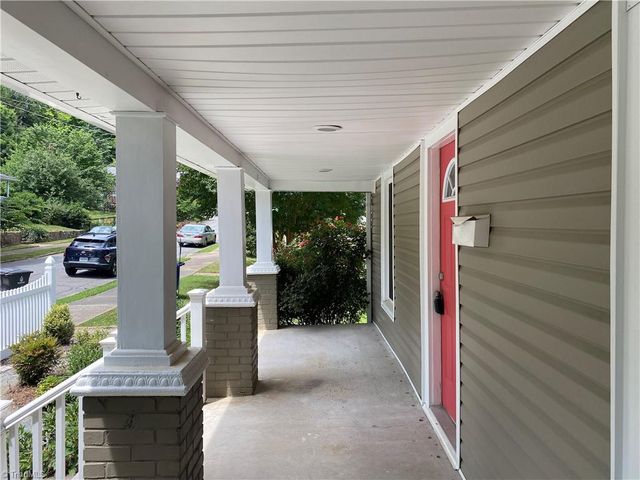 203 Shawnee Street, Winston-salem, NC 27127
