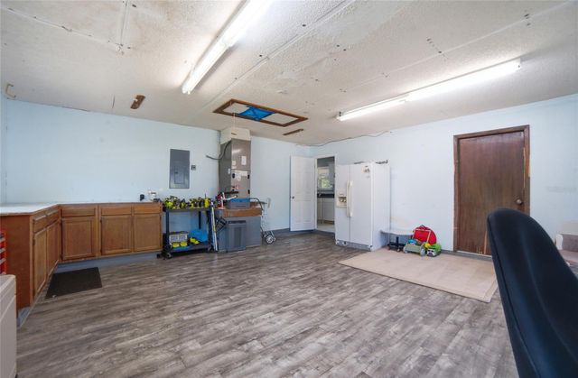 2300 HALL ROAD, Malabar, FL 32950