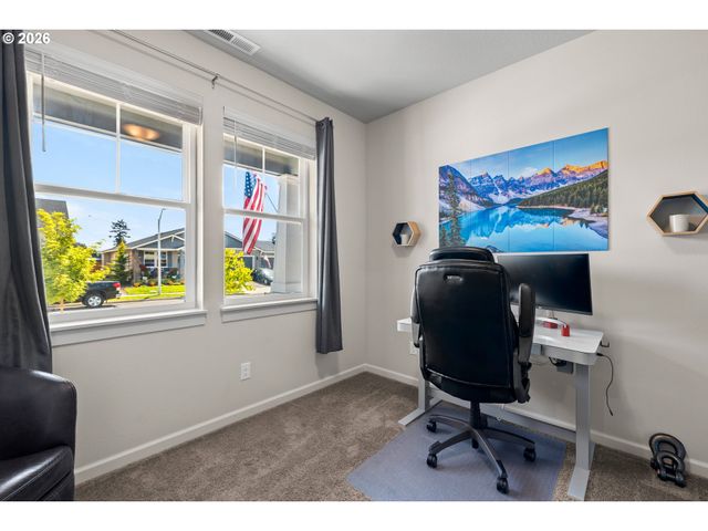120 Ne 19TH Ave, Canby, OR 97013