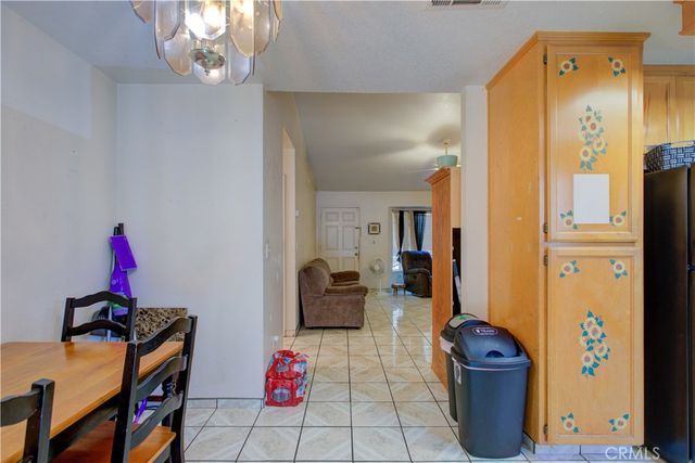 2064 Glenmoor Place, Livingston, CA 95334