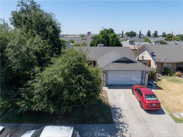 2064 Glenmoor Place, Livingston, CA 95334