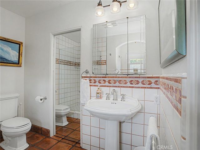 208 Via La Circula, Redondo Beach, CA 90277
